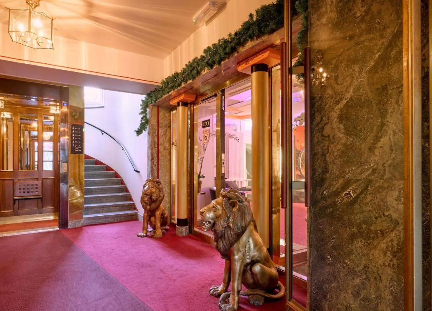City Hotel Soeder Stockholm 3*,