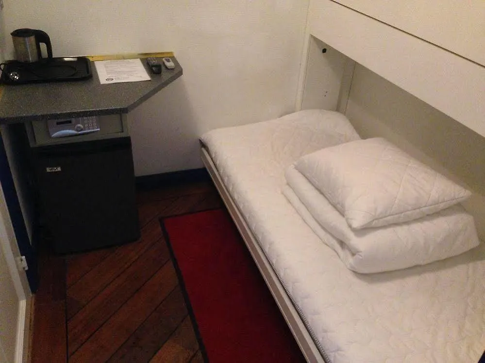 City Hotel Soeder Estocolmo 3*,